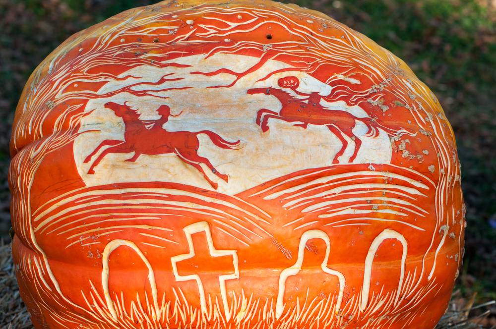 headless horseman pumpkin